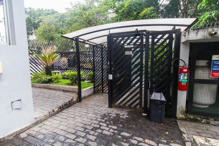 Apartamento para alugar com 75m², 2 quartos e 1 vagaEntrada