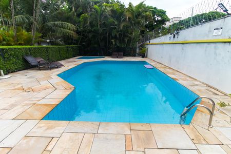 Apartamento para alugar com 75m², 2 quartos e 1 vagaPiscina