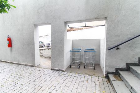 Apartamento para alugar com 75m², 2 quartos e 1 vagaÁrea comum