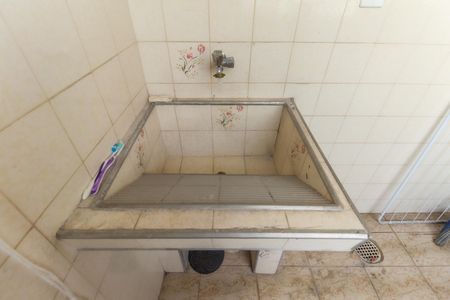 Apartamento à venda com 54m², 2 quartos e 1 vaga Apartamento à venda com 54m², 2 quartos e 1 vagaCozinha e Área de Serviço