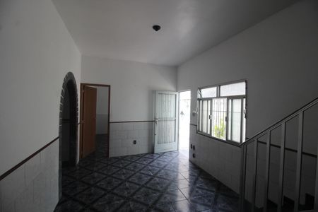 Casa para alugar com 180m², 1 quarto e sem vagaSala