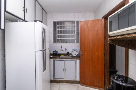 Apartamento à venda com 74m², 3 quartos e 1 vaga Apartamento à venda com 74m², 3 quartos e 1 vagaCozinha