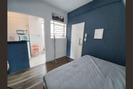 Sala de apartamento para alugar com 1 quarto, 50m² em Centro, São Vicente
