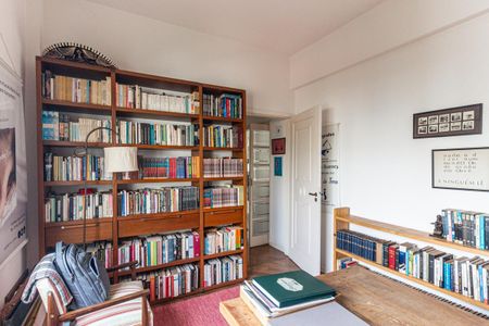 Apartamento para alugar com 130m², 3 quartos e 1 vaga Apartamento para alugar com 130m², 3 quartos e 1 vagaQuarto
