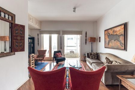 Apartamento para alugar com 130m², 3 quartos e 1 vaga Apartamento para alugar com 130m², 3 quartos e 1 vagaSala