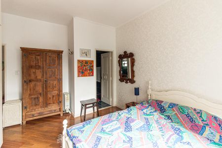 Apartamento para alugar com 130m², 3 quartos e 1 vaga Apartamento para alugar com 130m², 3 quartos e 1 vagaSuíte