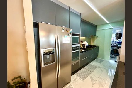 Apartamento à venda com 75m², 3 quartos e 2 vagasCozinha