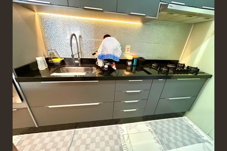 Apartamento à venda com 75m², 3 quartos e 2 vagasCozinha