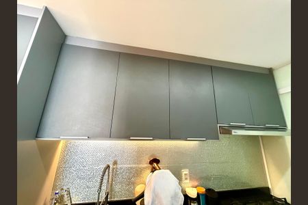 Apartamento à venda com 75m², 3 quartos e 2 vagasCozinha