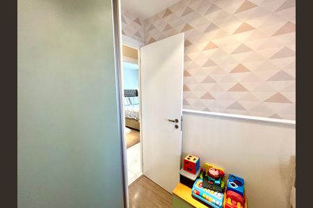 Apartamento à venda com 75m², 3 quartos e 2 vagasQuarto 2