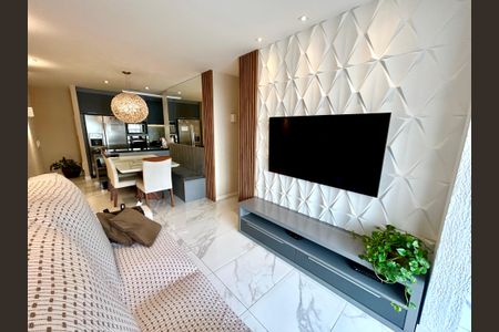 Apartamento à venda com 75m², 3 quartos e 2 vagasSala