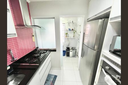 Apartamento à venda com 64m², 2 quartos e 1 vaga Apartamento à venda com 64m², 2 quartos e 1 vagaCozinha