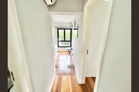 Apartamento à venda com 64m², 2 quartos e 1 vaga Apartamento à venda com 64m², 2 quartos e 1 vagaCorredor