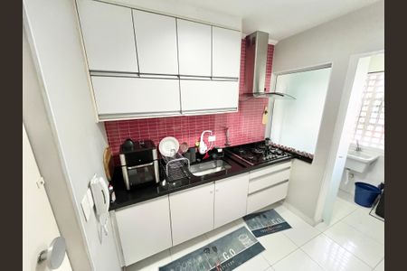 Apartamento à venda com 64m², 2 quartos e 1 vaga Apartamento à venda com 64m², 2 quartos e 1 vagaCozinha