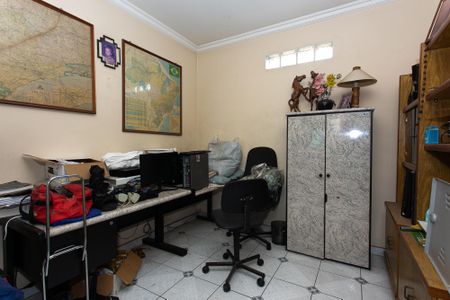 Casa à venda com 250m², 4 quartos e 5 vagas Casa à venda com 250m², 4 quartos e 5 vagasQuarto 3