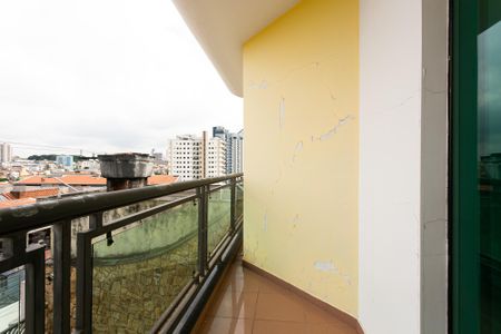 Casa à venda com 250m², 4 quartos e 5 vagas Casa à venda com 250m², 4 quartos e 5 vagasVaranda