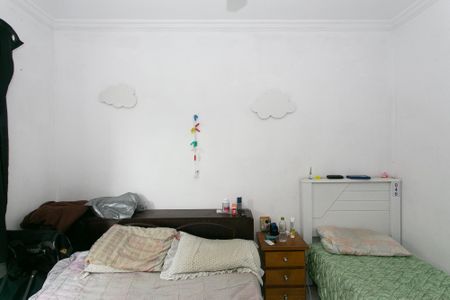 Casa à venda com 250m², 4 quartos e 5 vagas Casa à venda com 250m², 4 quartos e 5 vagasQuarto 1