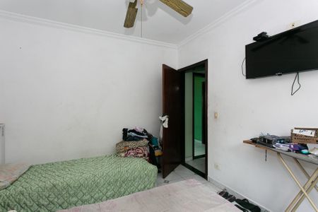 Casa à venda com 250m², 4 quartos e 5 vagas Casa à venda com 250m², 4 quartos e 5 vagasQuarto 1