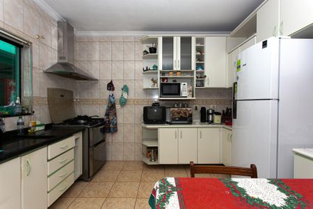 Casa à venda com 250m², 4 quartos e 5 vagas Casa à venda com 250m², 4 quartos e 5 vagasCozinha