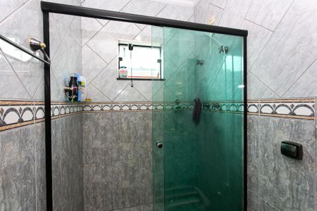 Casa à venda com 250m², 4 quartos e 5 vagas Casa à venda com 250m², 4 quartos e 5 vagasBanheiro 1