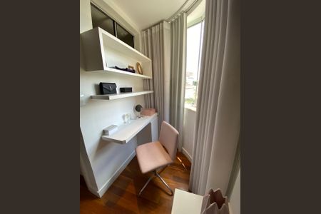 Apartamento para alugar com 83m², 3 quartos e 2 vagas Apartamento para alugar com 83m², 3 quartos e 2 vagasQuarto