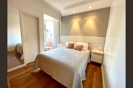 Apartamento para alugar com 83m², 3 quartos e 2 vagas Apartamento para alugar com 83m², 3 quartos e 2 vagasQuarto