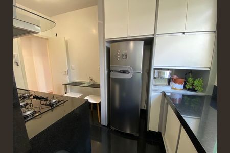 Apartamento para alugar com 83m², 3 quartos e 2 vagas Apartamento para alugar com 83m², 3 quartos e 2 vagasCozinha