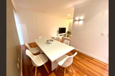 Sala de apartamento para alugar com 3 quartos, 83m² em Buritis, Belo Horizonte