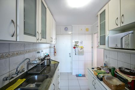 Apartamento para alugar com 80m², 2 quartos e 1 vagaCozinha