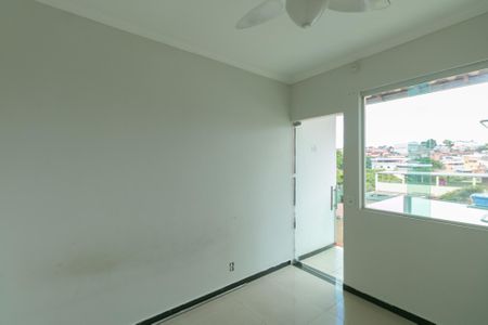 Casa para alugar com 2 quartos, 77m² em Mantiqueira, Belo Horizonte