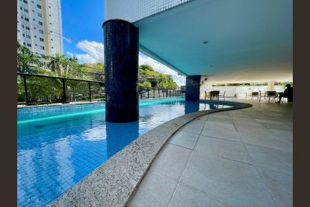 Apartamento para alugar com 68m², 2 quartos e 1 vagaPiscina