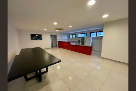 Apartamento para alugar com 68m², 2 quartos e 1 vagaSalão de festas