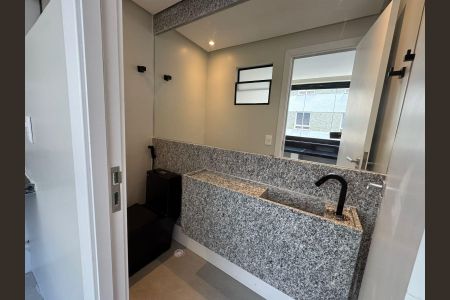 Apartamento para alugar com 68m², 2 quartos e 1 vagaBanheiro