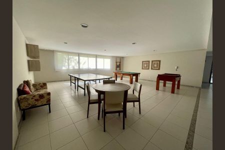 Apartamento para alugar com 68m², 2 quartos e 1 vagaSala de jogos