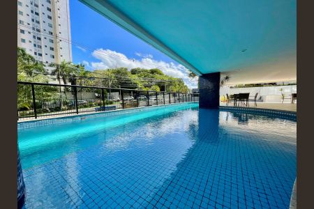 Apartamento para alugar com 68m², 2 quartos e 1 vagaPiscina