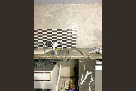 Casa para alugar com 90m², 4 quartos e 2 vagasCozinha