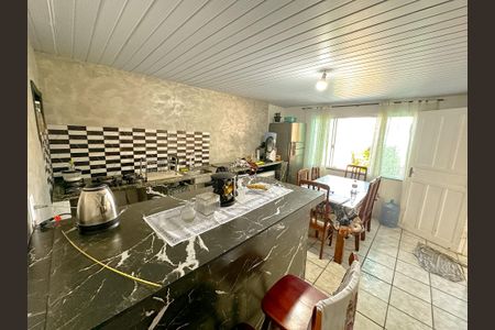 Casa para alugar com 90m², 4 quartos e 2 vagasCozinha