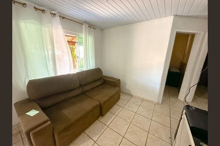 Sala de TV de casa para alugar com 4 quartos, 90m² em Real Parque, São José