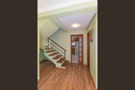 Sala de casa de condomínio para alugar com 3 quartos, 117m² em Igara, Canoas