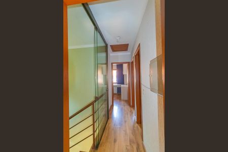 Casa de condomínio para alugar com 117m², 3 quartos e 2 vagasCorredor