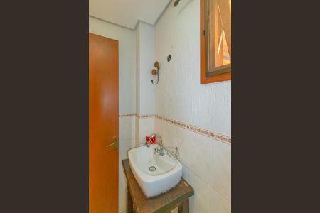 Casa de condomínio para alugar com 117m², 3 quartos e 2 vagasLavabo