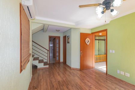 Casa de condomínio para alugar com 117m², 3 quartos e 2 vagasSala