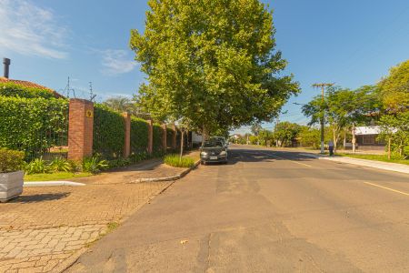Casa de condomínio para alugar com 117m², 3 quartos e 2 vagasVista da Rua