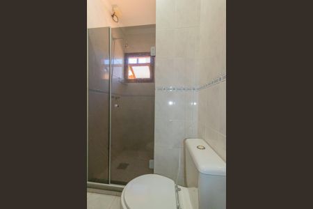 Casa de condomínio para alugar com 117m², 3 quartos e 2 vagasBanheiro da Suíte