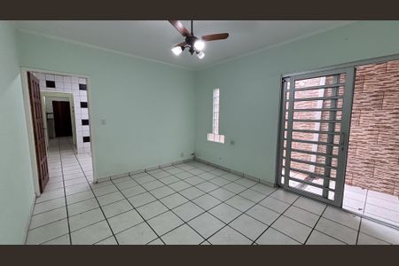 Sala de casa para alugar com 3 quartos, 170m² em Jardim California, Jacareí