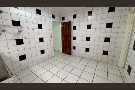 Casa para alugar com 170m², 3 quartos e 2 vagasCozinha