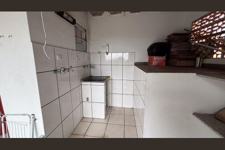 Casa para alugar com 170m², 3 quartos e 2 vagasÁrea de serviço