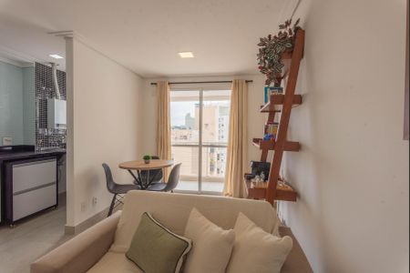 Sala de apartamento para alugar com 1 quarto, 40m² em Vila Itapura, Campinas