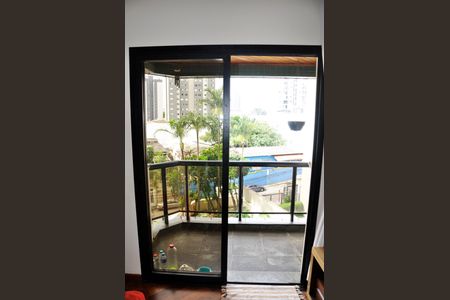 Apartamento à venda com 99m², 4 quartos e 3 vagasDetalhe - Varanda da Sala