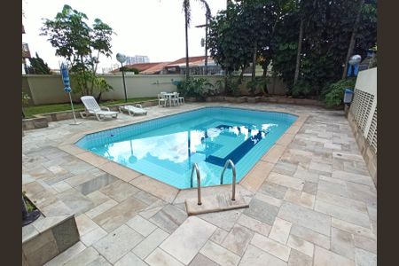 Apartamento à venda com 99m², 4 quartos e 3 vagasPiscina